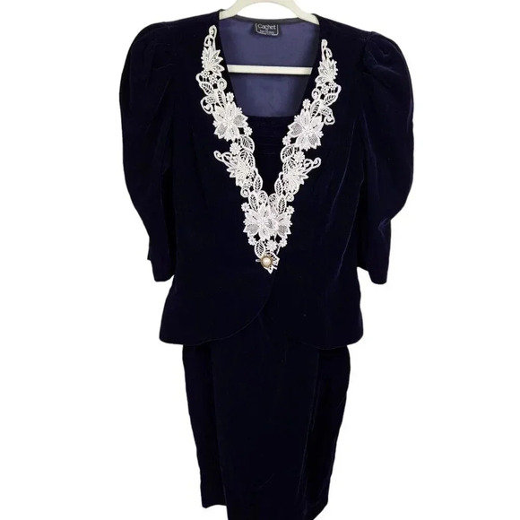 Cachet Vintage Navy Blue 2 Piece Velvet Dress and‎ Jacket Size Small - Picture 11 of 11